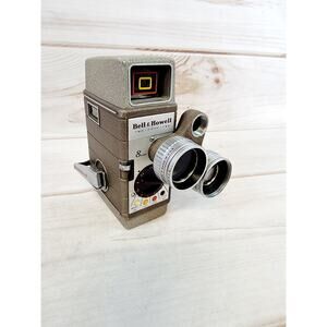 Bell & Howell 252 Two-Fifty-Two 8mm Movie Camera untested